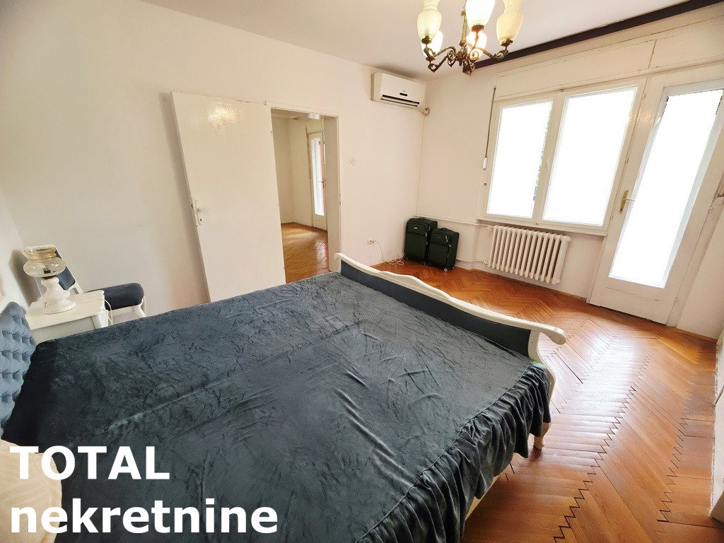 stanovi-5-re-centar-1103077-c0mas Petosoban stan na prodaju, Centar, Novi Sad, 105m², 250.000 €