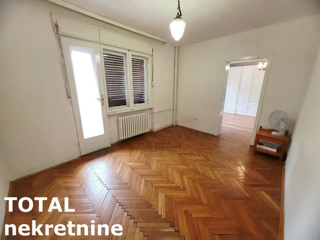 stanovi-5-re-centar-1103077-fqrwv Petosoban stan na prodaju, Centar, Novi Sad, 105m², 250.000 €
