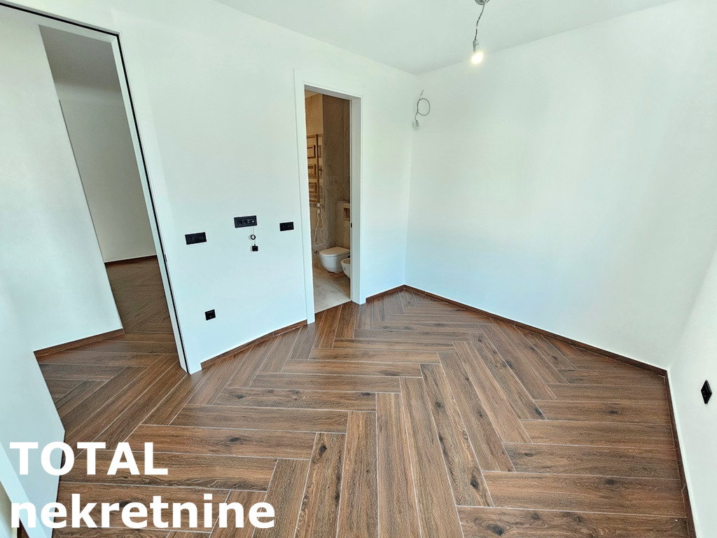 Petosoban stan na prodaju, Bistrica, Novi Sad, 165m², 442.530 €