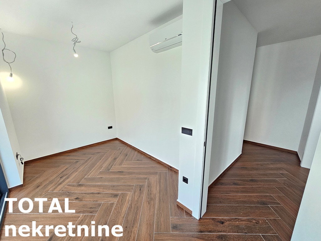 Petosoban stan na prodaju, Bistrica, Novi Sad, 165m², 442.530 €