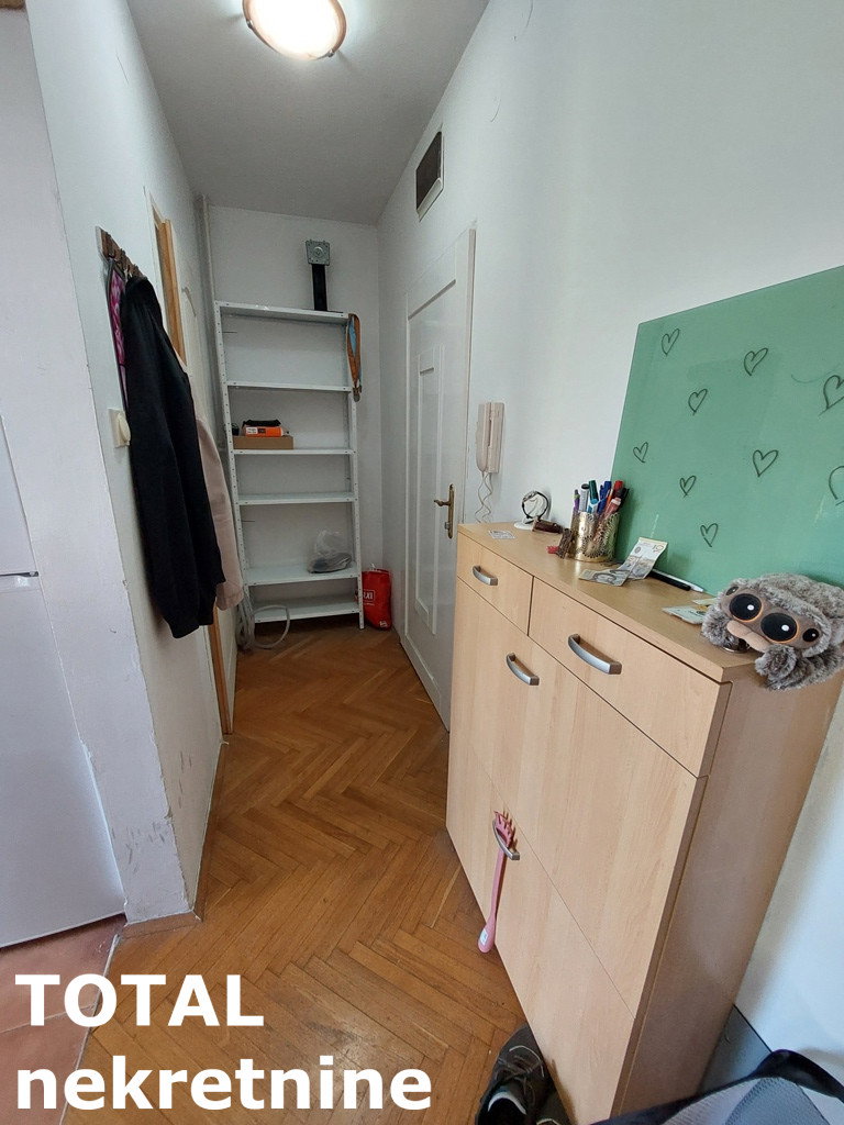 stanovi-5-re-podbara-1100925-siwoy Garsonjera na prodaju, Podbara, Novi Sad, 24m², 71.000 €
