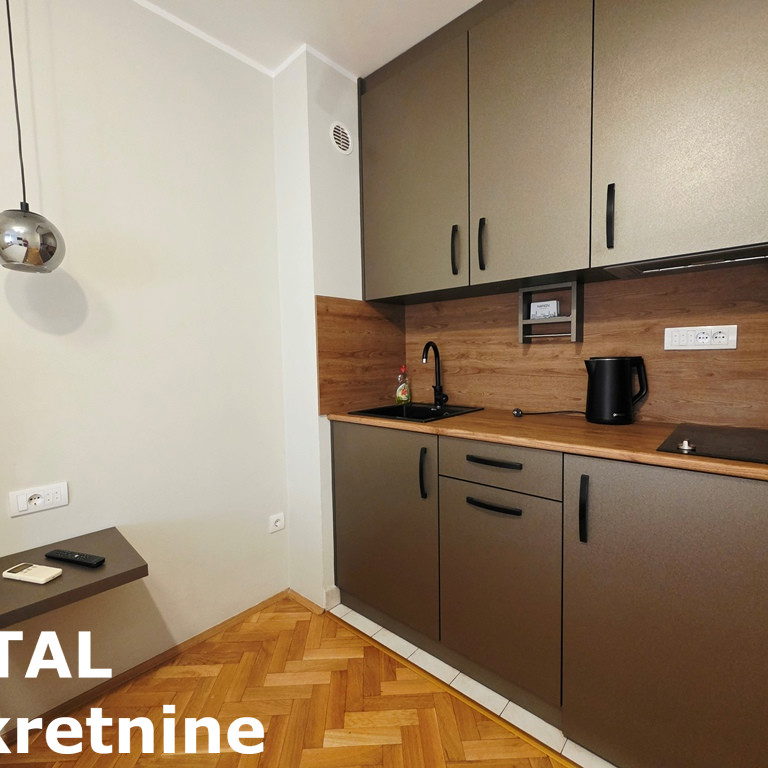Stan Prodaja Novi Sad  22 m2
