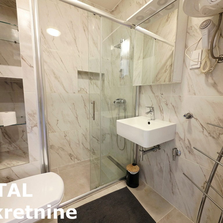 Stan Prodaja Novi Sad  22 m2