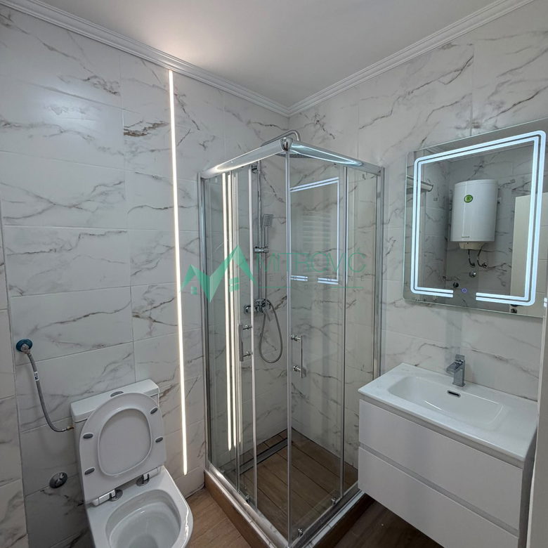 Garsonjera na prodaju, Socijalno, Novi Sad, 26m², 106.090 €