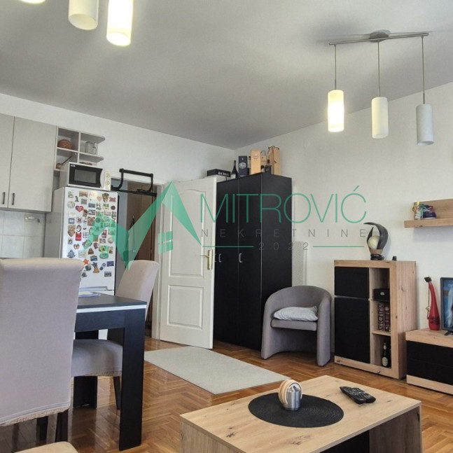Stan Prodaja Novi Sad  30 m2