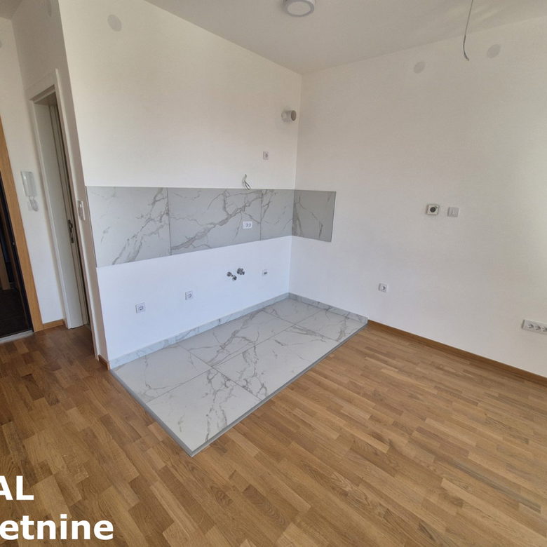Stan Prodaja Novi Sad  31 m2