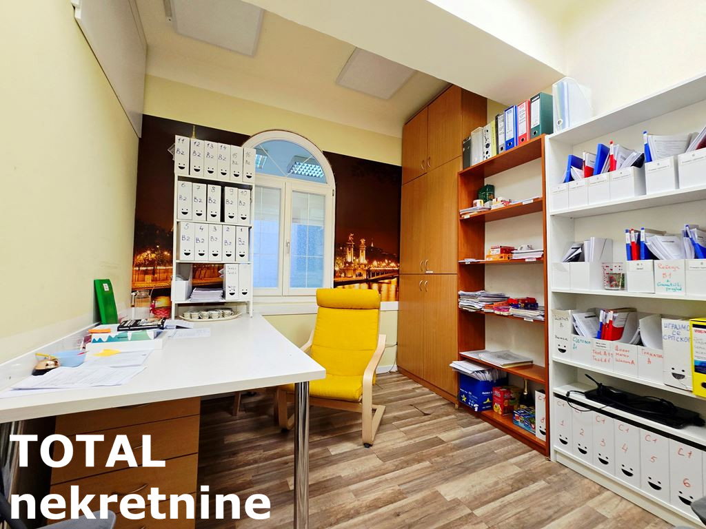 stanovi-5-sa-centar-1065008-p2tjn Petosoban stan na prodaju, Centar, Novi Sad, 155m², 450.000 €