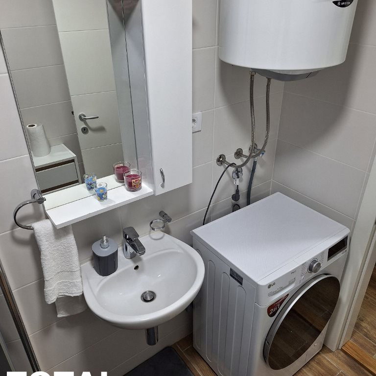 Stan Prodaja Novi Sad  29 m2