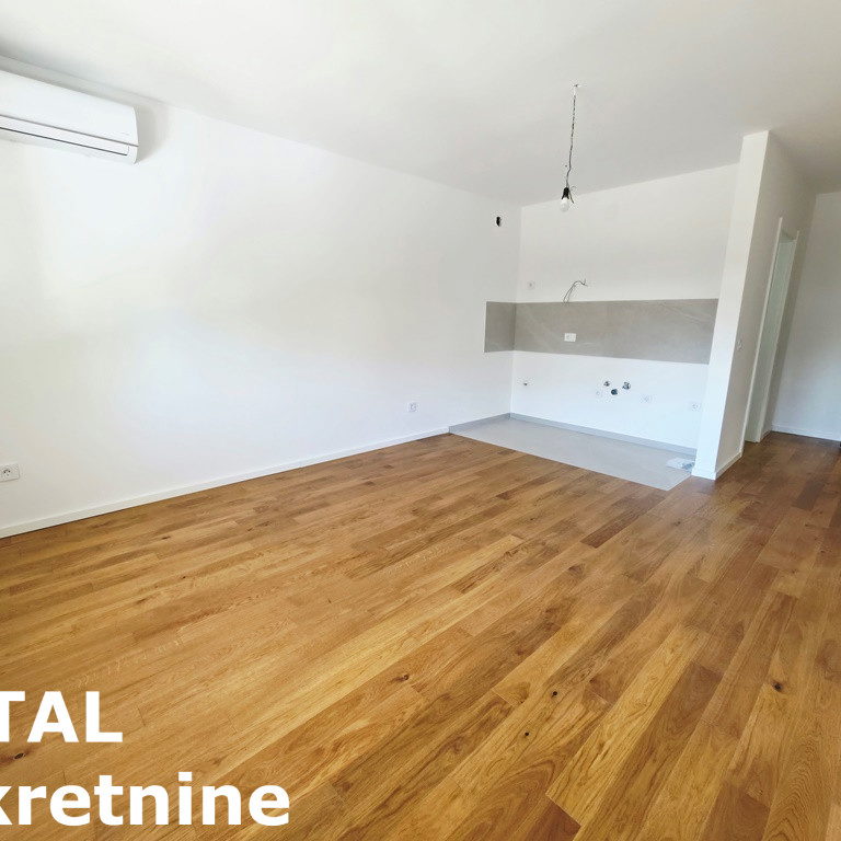 Stan Prodaja Novi Sad  28 m2