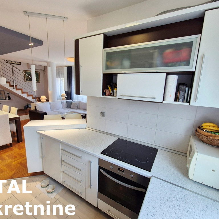 Višesoban stan na prodaju, Centar, Novi Sad, 144m², 432.000 €