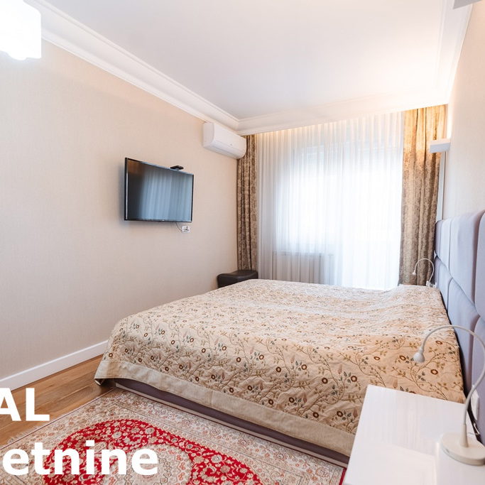 Višesoban stan na prodaju, Bulevar, Novi Sad, 213m², 617.700 €