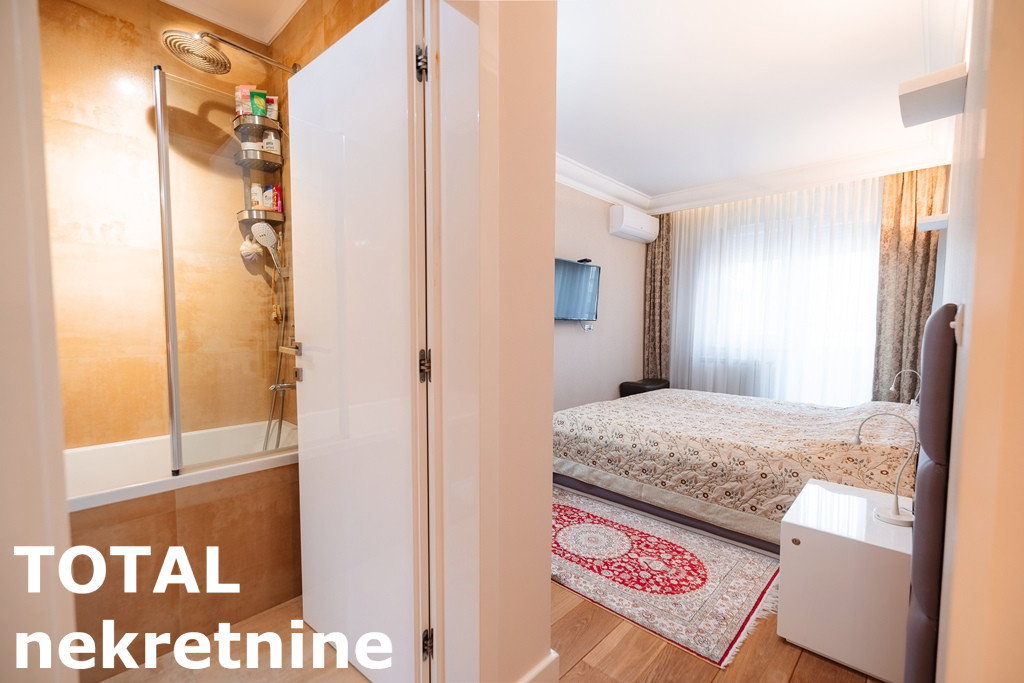 Višesoban stan na prodaju, Bulevar, Novi Sad, 213m², 617.700 €