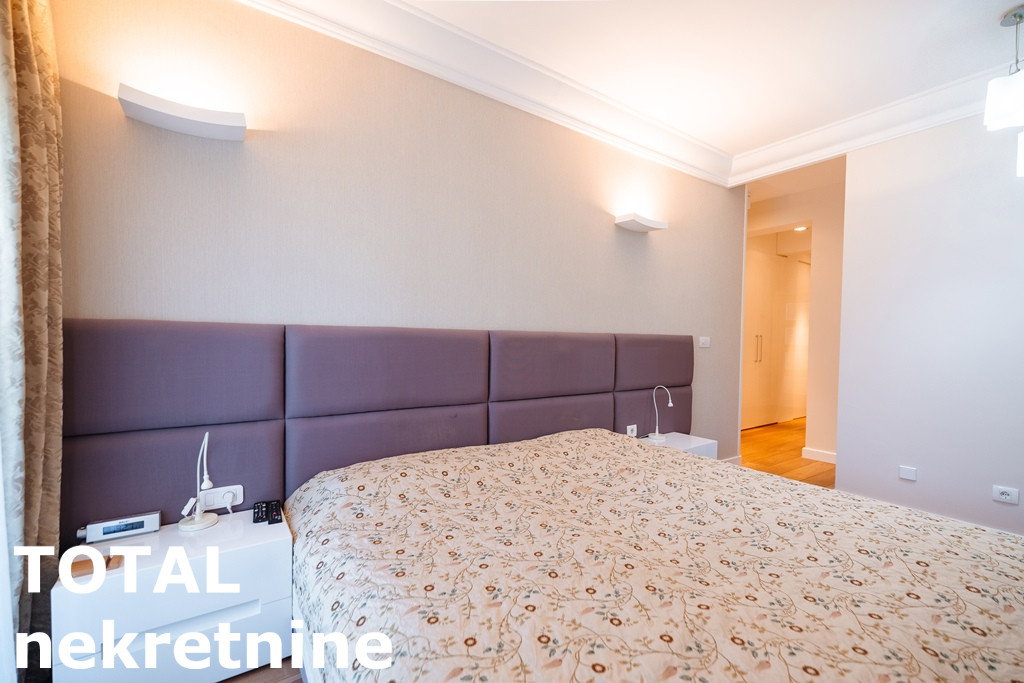 Višesoban stan na prodaju, Bulevar, Novi Sad, 213m², 617.700 €