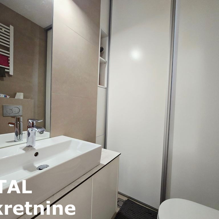 Višesoban stan na prodaju, Centar, Novi Sad, 352m², 1.573.840 €