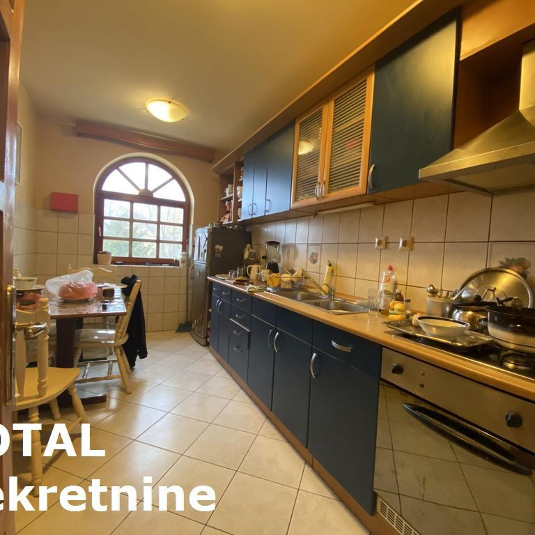 Kuća na prodaju, Bocke, Novi Sad, 312m², 535.600 €