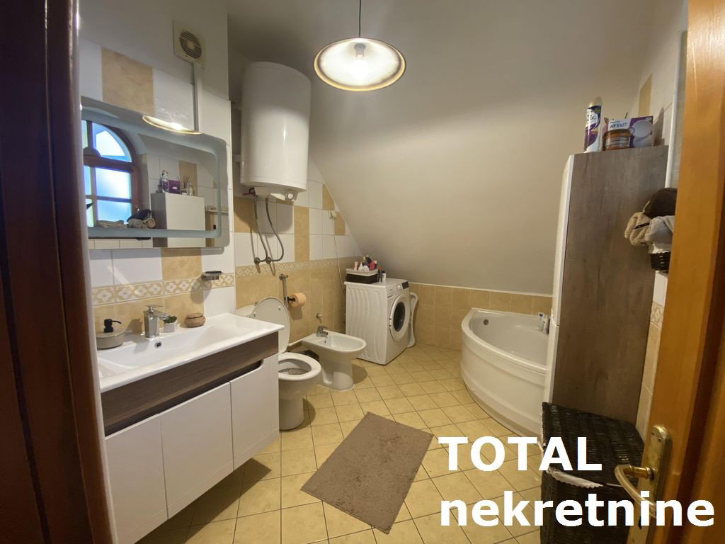 Kuća Prodaja Novi Sad Bocke 312 m2