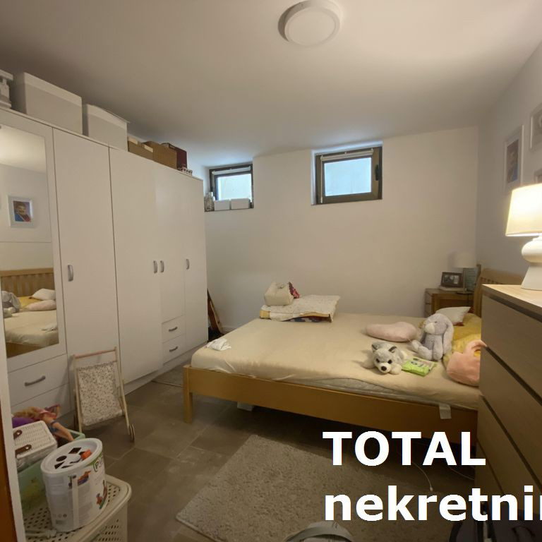 Kuća na prodaju, Bocke, Novi Sad, 312m², 535.600 €