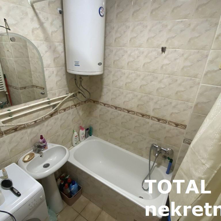 Stan Prodaja Novi Sad  30 m2