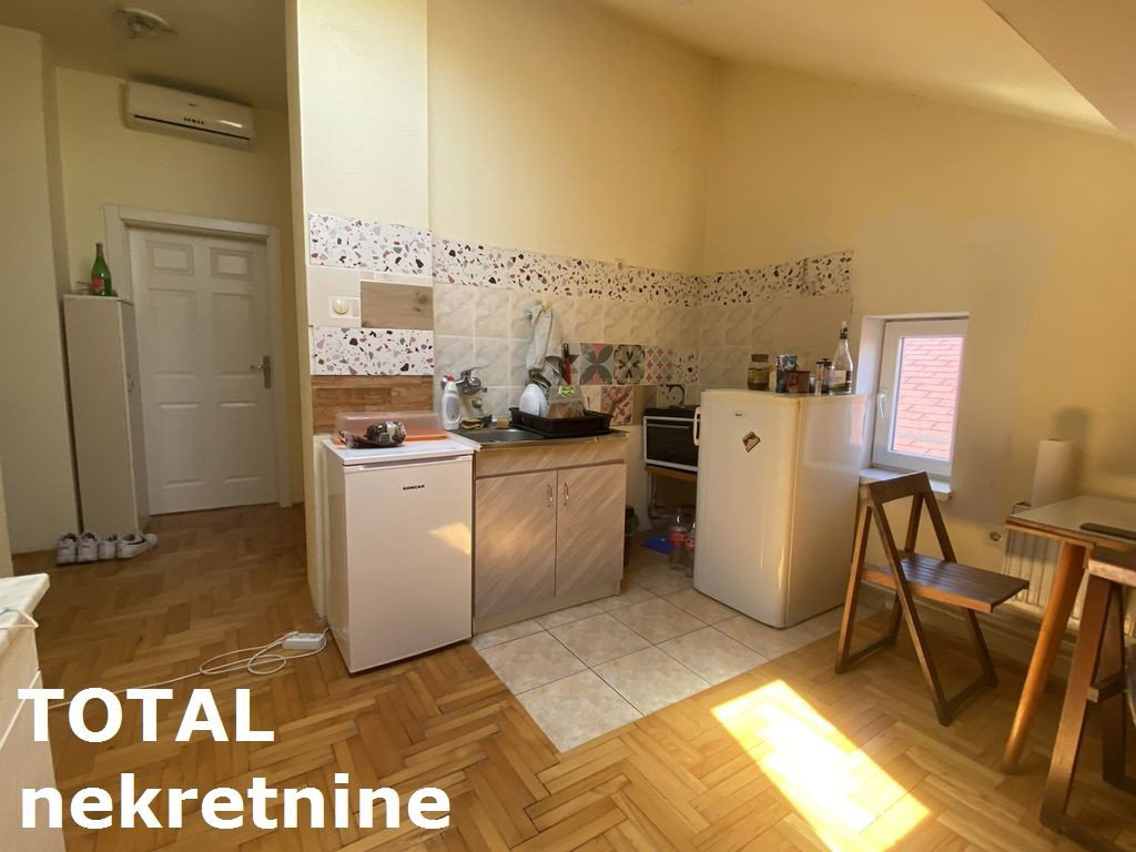 Jednoiposoban stan na prodaju, Centar, Novi Sad, 30m², 77.250 €