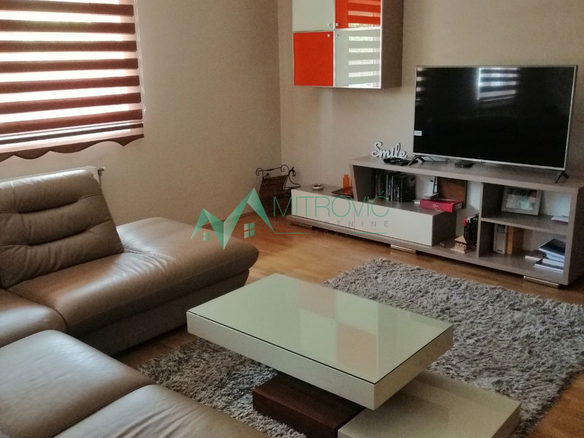 Stan Prodaja Novi Sad  100 m2