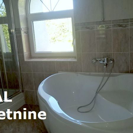 Kuća na prodaju, Veternik, Novi Sad, 220m², 489.000 €