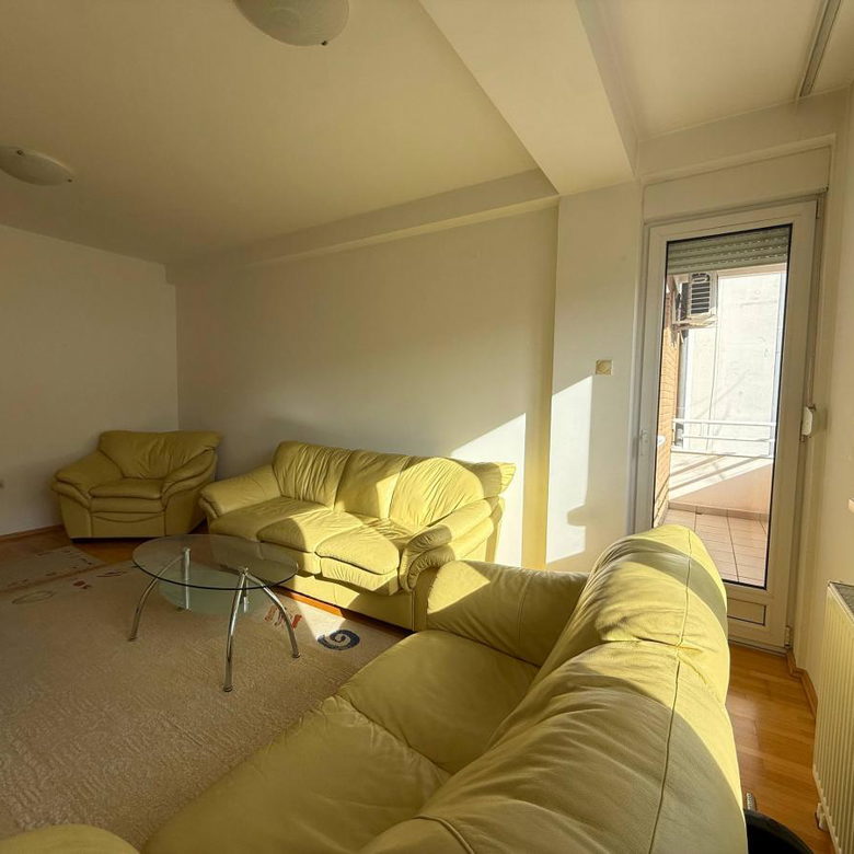 Stan Prodaja Novi Sad  63 m2