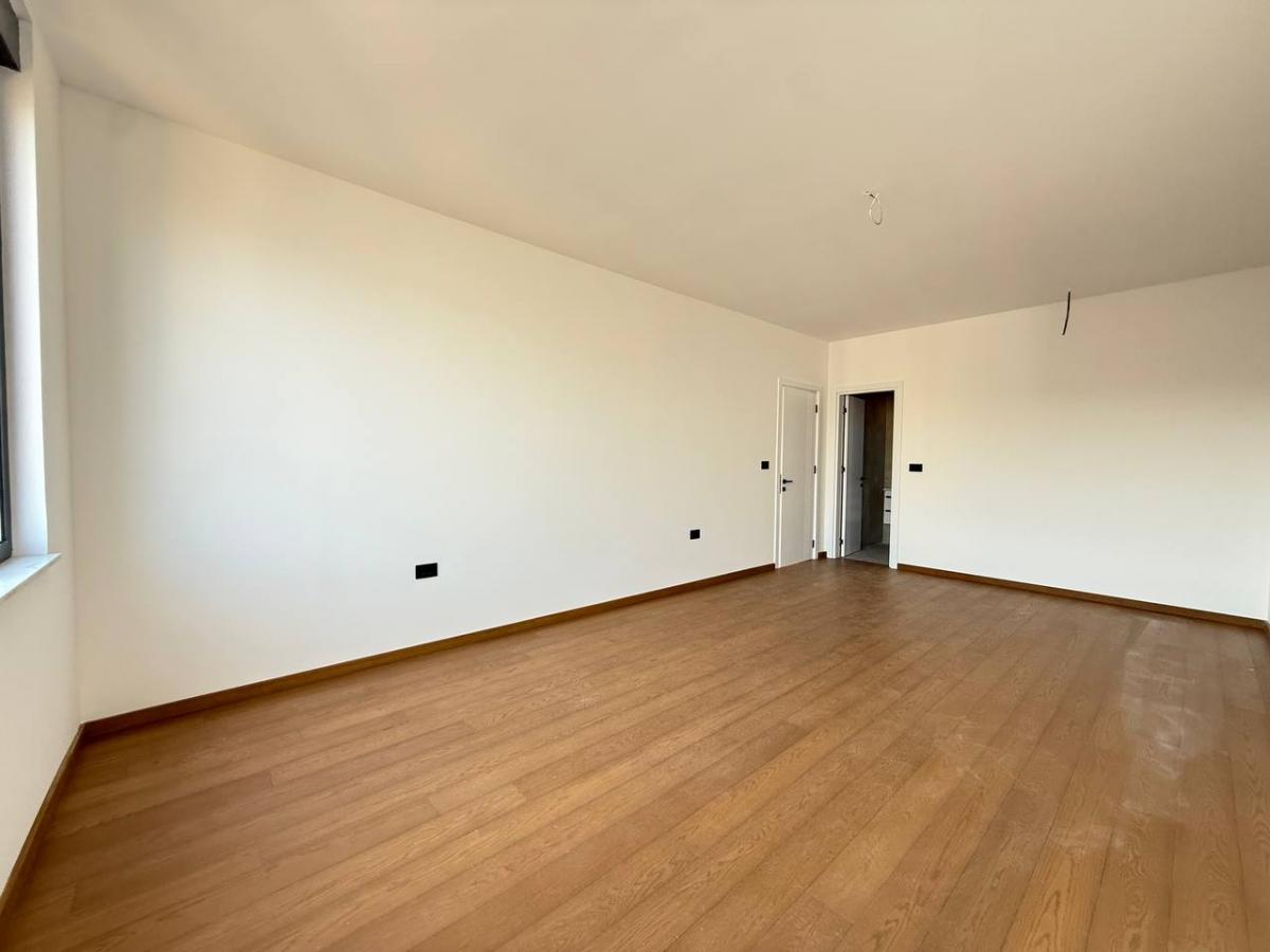 0pdsddh867-photo-2025-10-17-08-51-00-2- Petosoban stan na prodaju, Bulevar Patrijarha Pavla, Novi Sad, 135m², 360.000 €