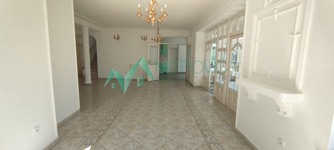Lokal Prodaja Novi Sad Lokal Prodaja Novi Sad Nova Detelinara 300 m2