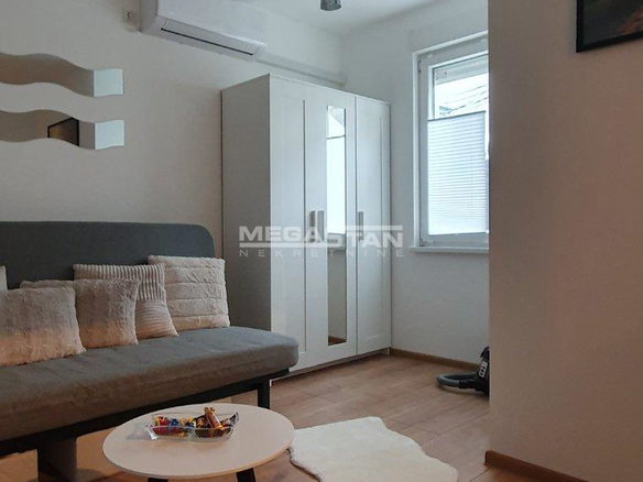 Stan Izdavanje Beograd Centar (Vračar) 23 m2