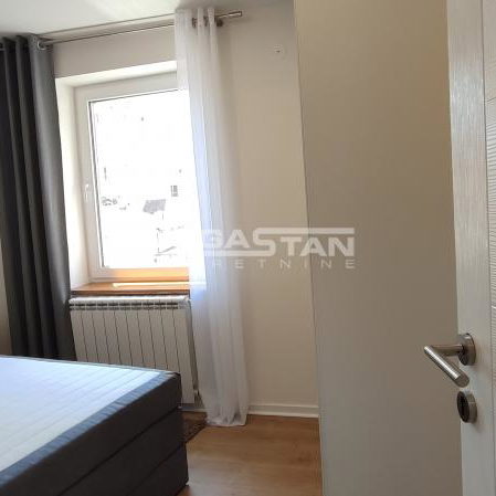 Stan Izdavanje Beograd Politika 60 m2
