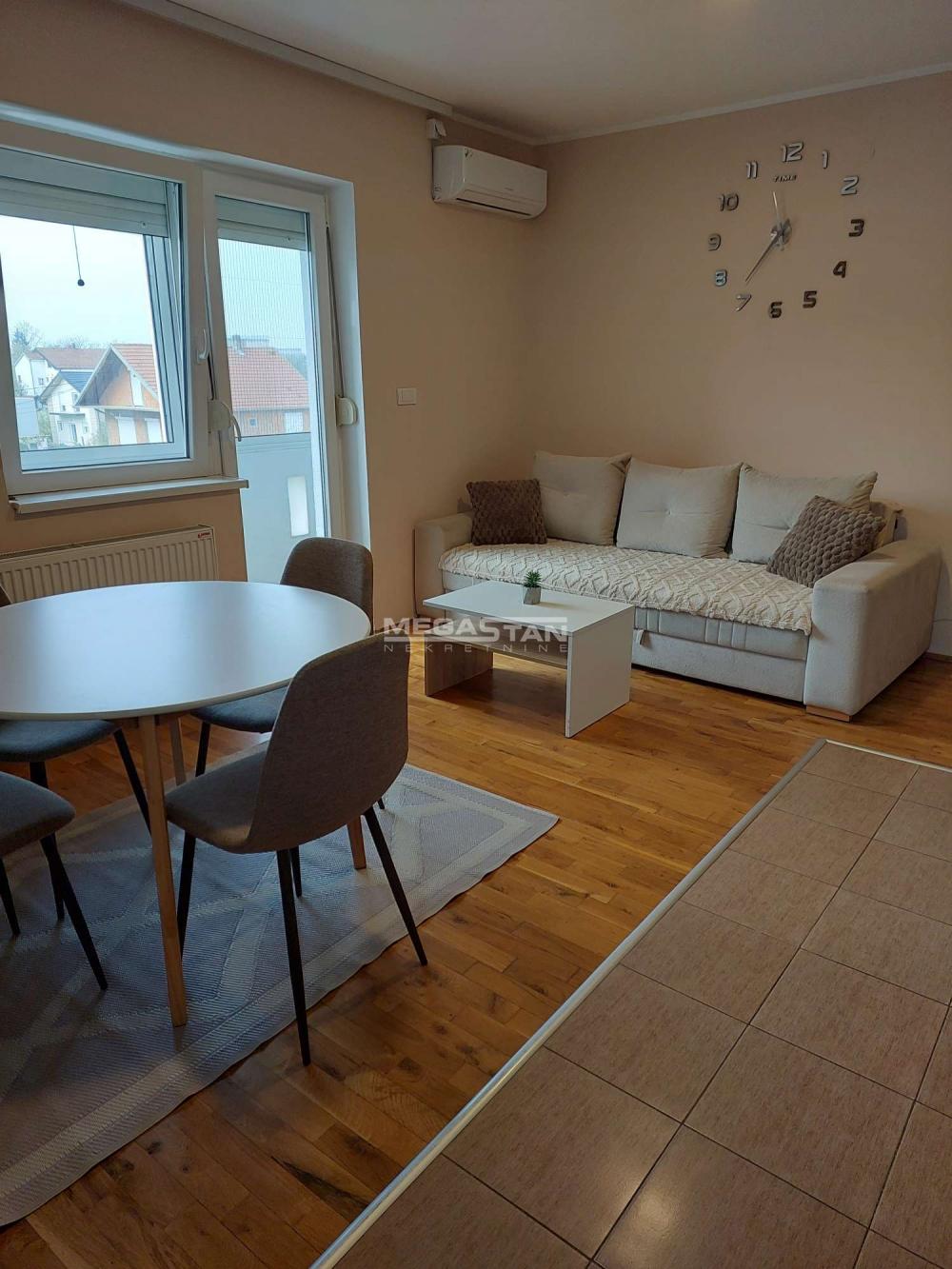 Stan Izdavanje Beograd Stan Izdavanje Beograd Ledine 40 m2