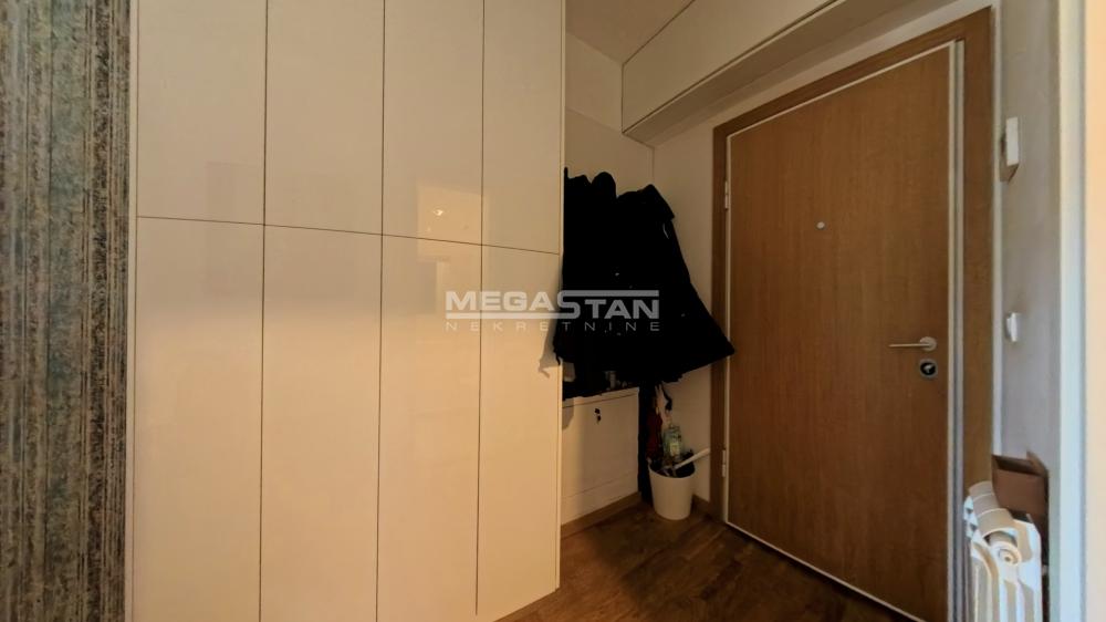 Četvorosoban stan na prodaju, Blok 45, Beograd, 109m², 439.000 €