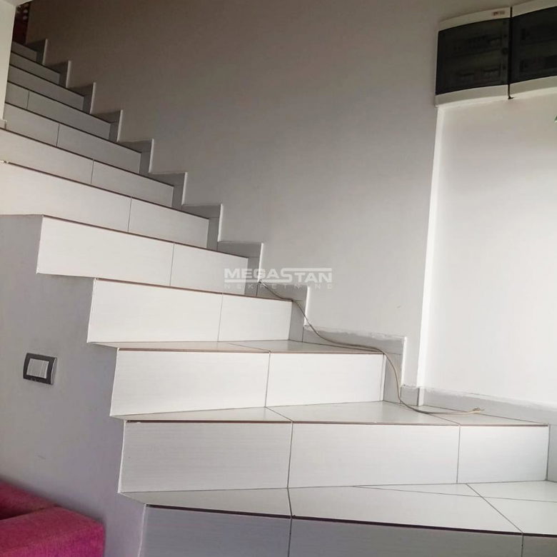 Kuća na prodaju, Borča, Beograd, 109m², 360.000 €