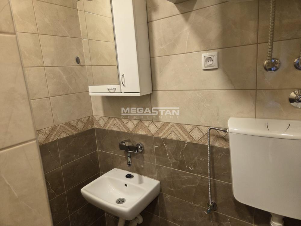 Troiposoban stan na prodaju, Autokomanda, Beograd, 80m², 285.000 €