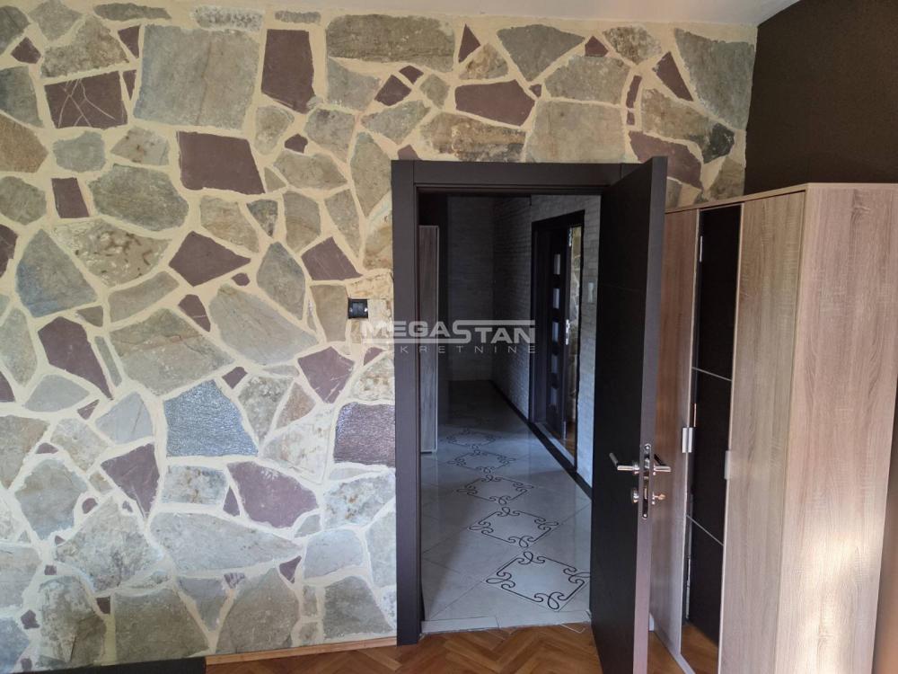 Troiposoban stan na prodaju, Autokomanda, Beograd, 80m², 285.000 €
