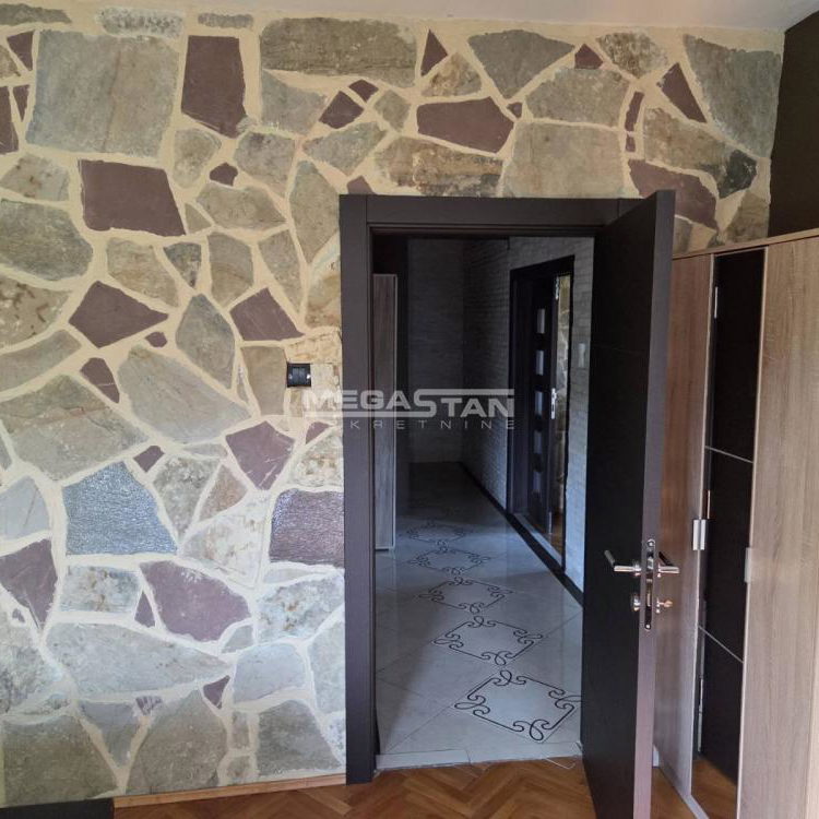 Troiposoban stan na prodaju, Autokomanda, Beograd, 80m², 285.000 €