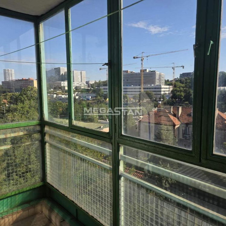Troiposoban stan na prodaju, Autokomanda, Beograd, 80m², 285.000 €