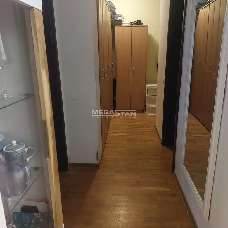 Dvoiposoban stan na prodaju, Blok 63, Beograd, 67m², 270.000 €