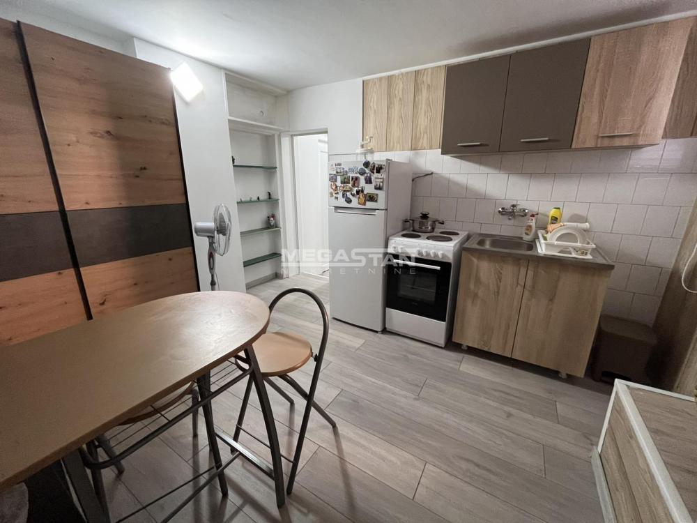Stan Prodaja Beograd Karaburma 33 m2