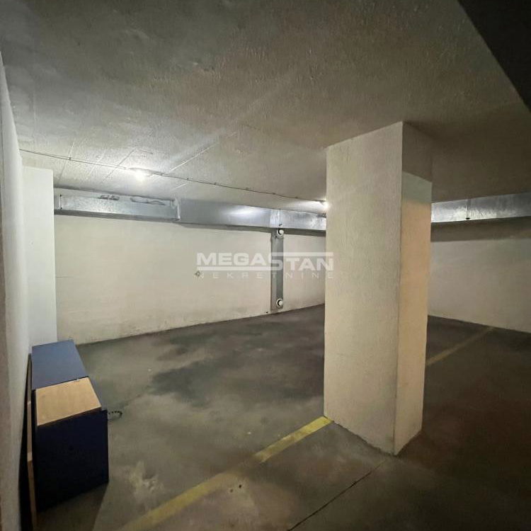 Garaža Izdavanje Beograd Vukov Spomenik 24 m2