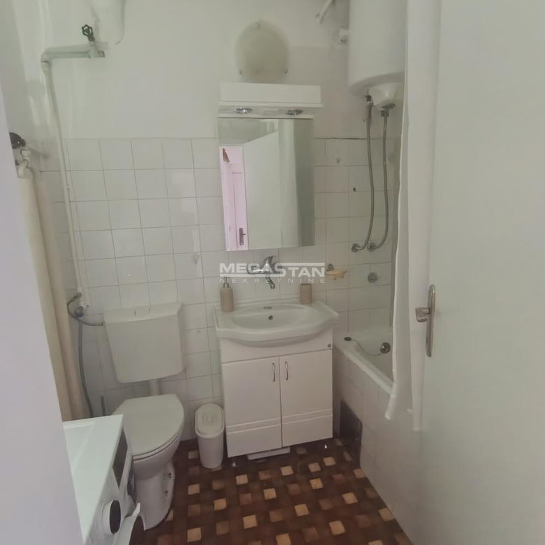 Stan Izdavanje Beograd Centar (Vračar) 57 m2