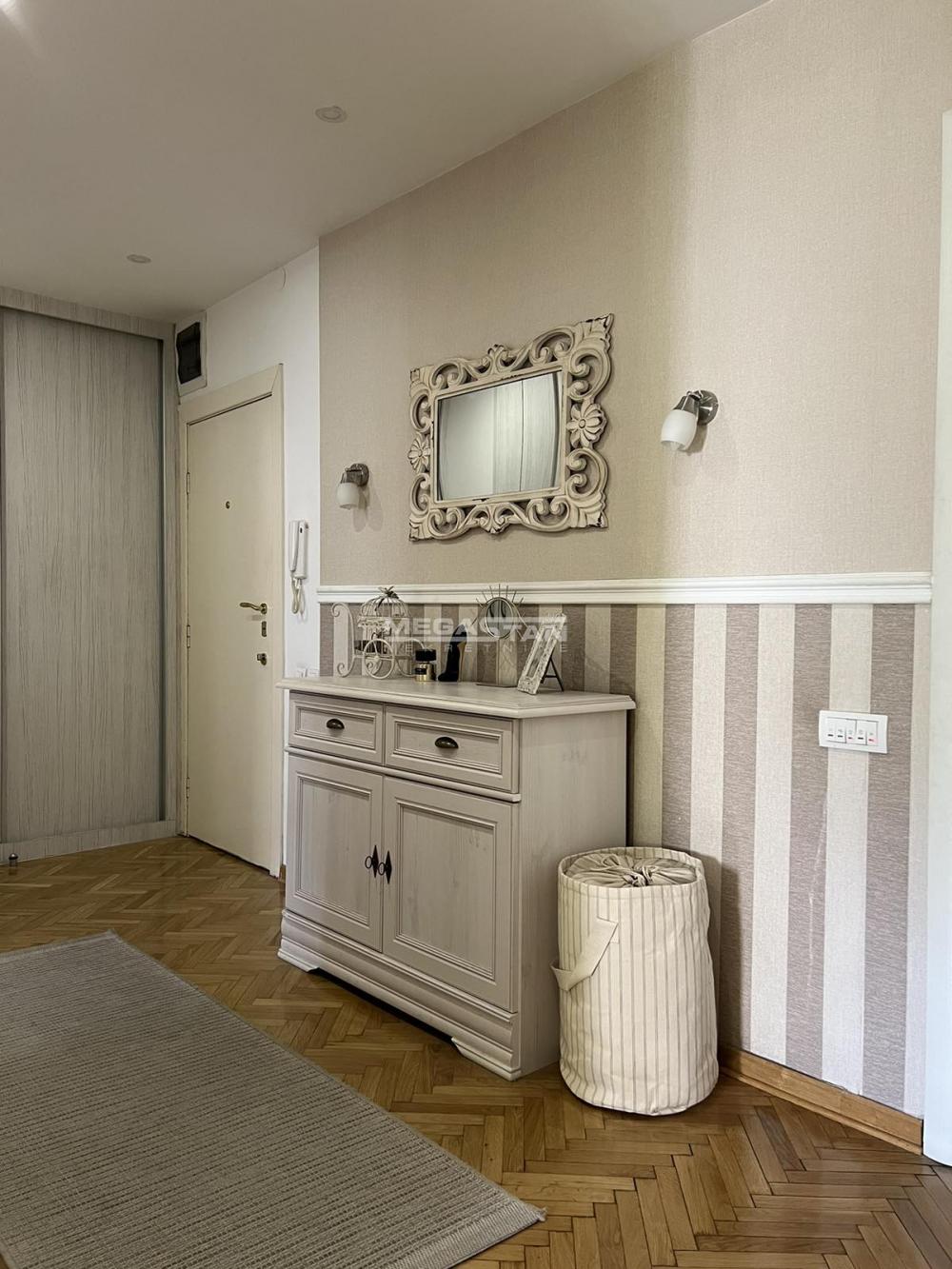 Dvosoban stan za izdavanje, Slavija, Beograd, 55m², 700 €/mes