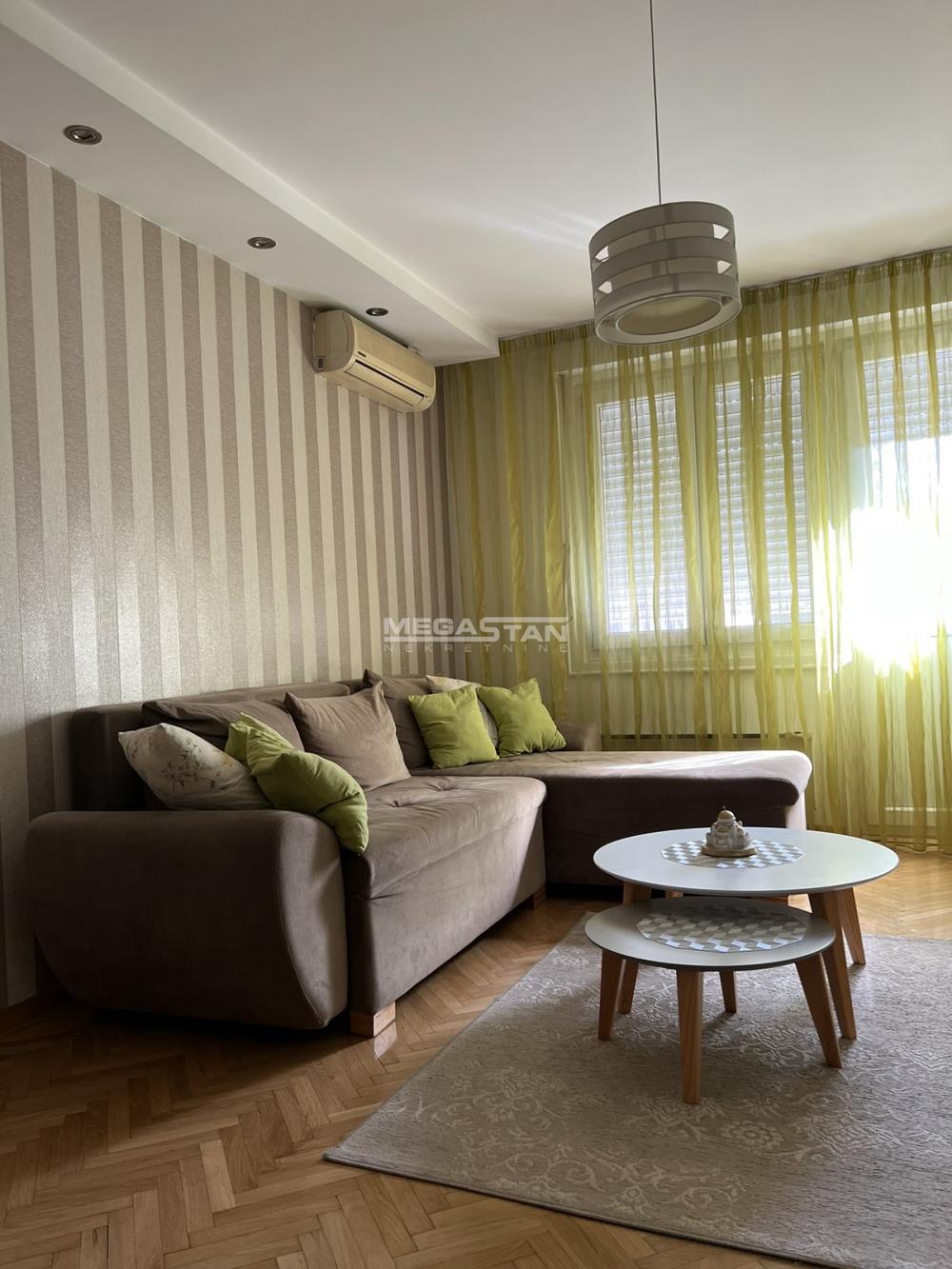 Stan Izdavanje Beograd Slavija 55 m2