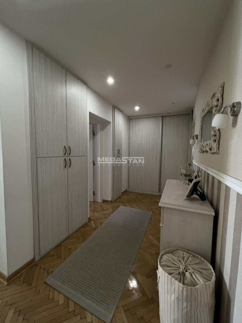 Dvosoban stan za izdavanje, Slavija, Beograd, 55m², 700 €/mes