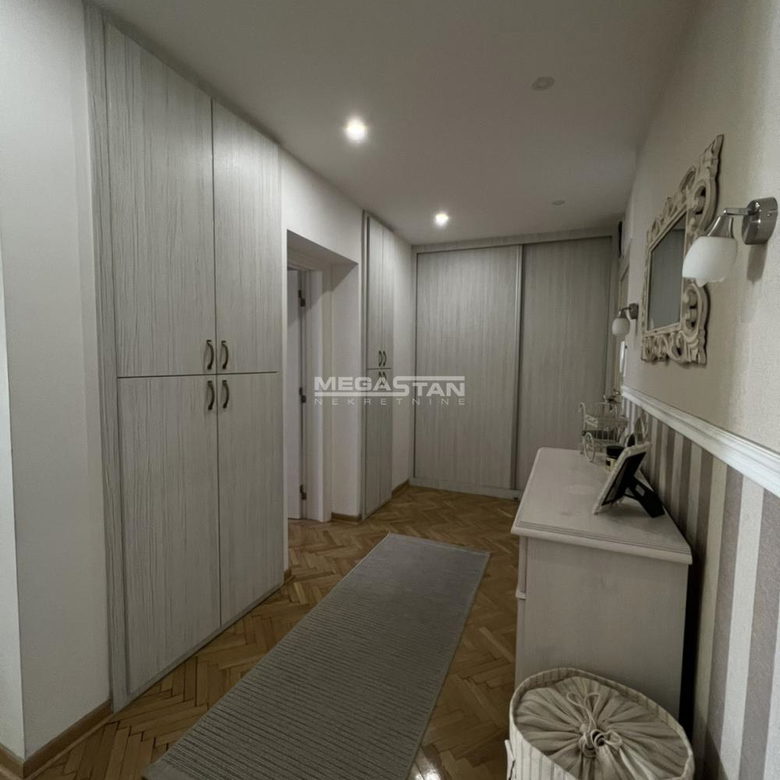 Dvosoban stan za izdavanje, Slavija, Beograd, 55m², 700 €/mes