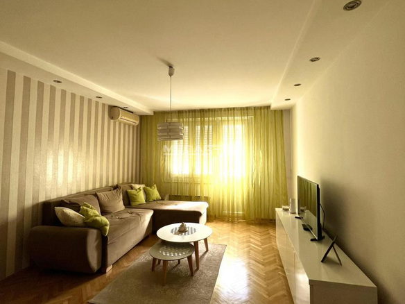 Stan Izdavanje Beograd Slavija 55 m2