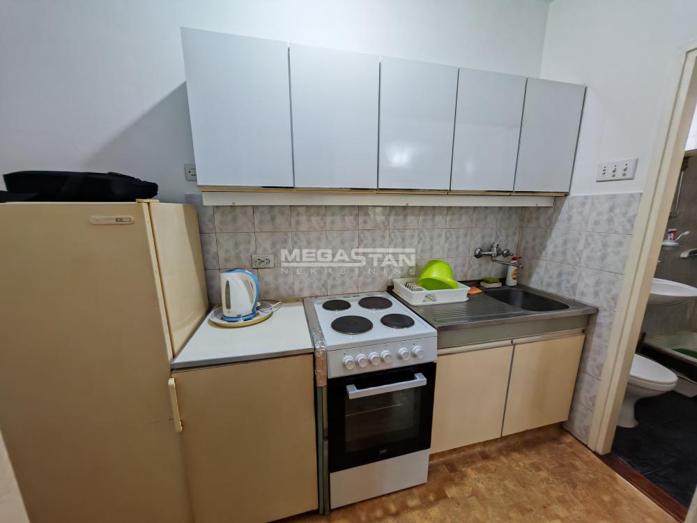 Stan Izdavanje Beograd Stan Izdavanje Beograd Karaburma 35 m2