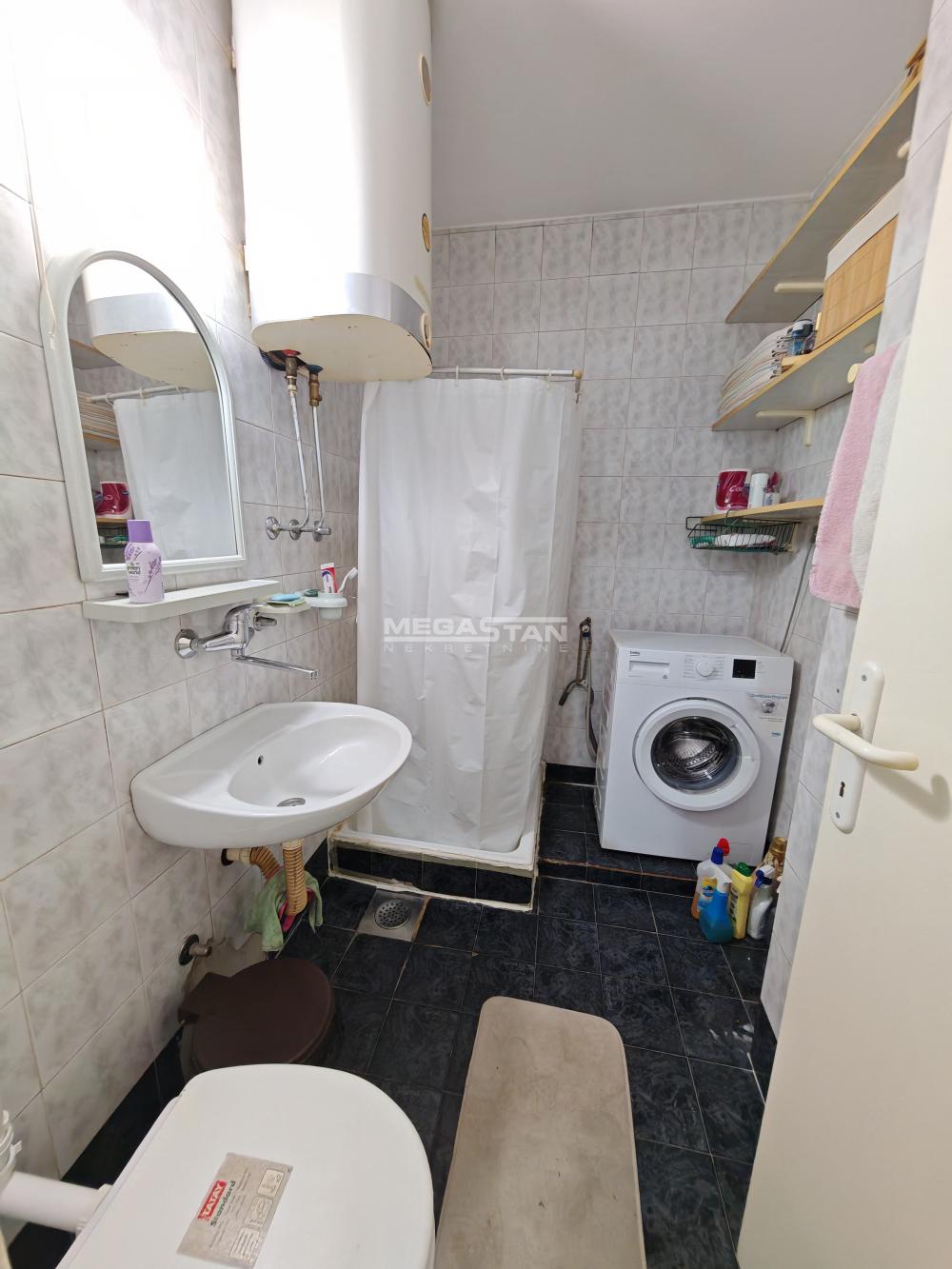 Stan Izdavanje Beograd Stan Izdavanje Beograd Karaburma 35 m2