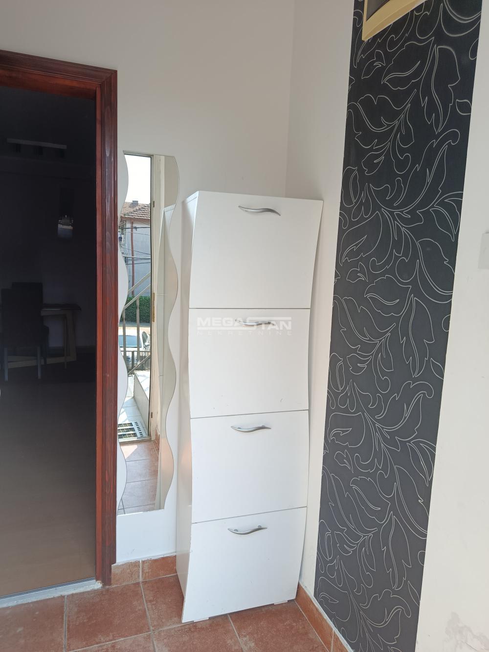 108100758_12_20260910162928 Četvorosoban stan za izdavanje, Borča, Beograd, 115m², 600 €/mes