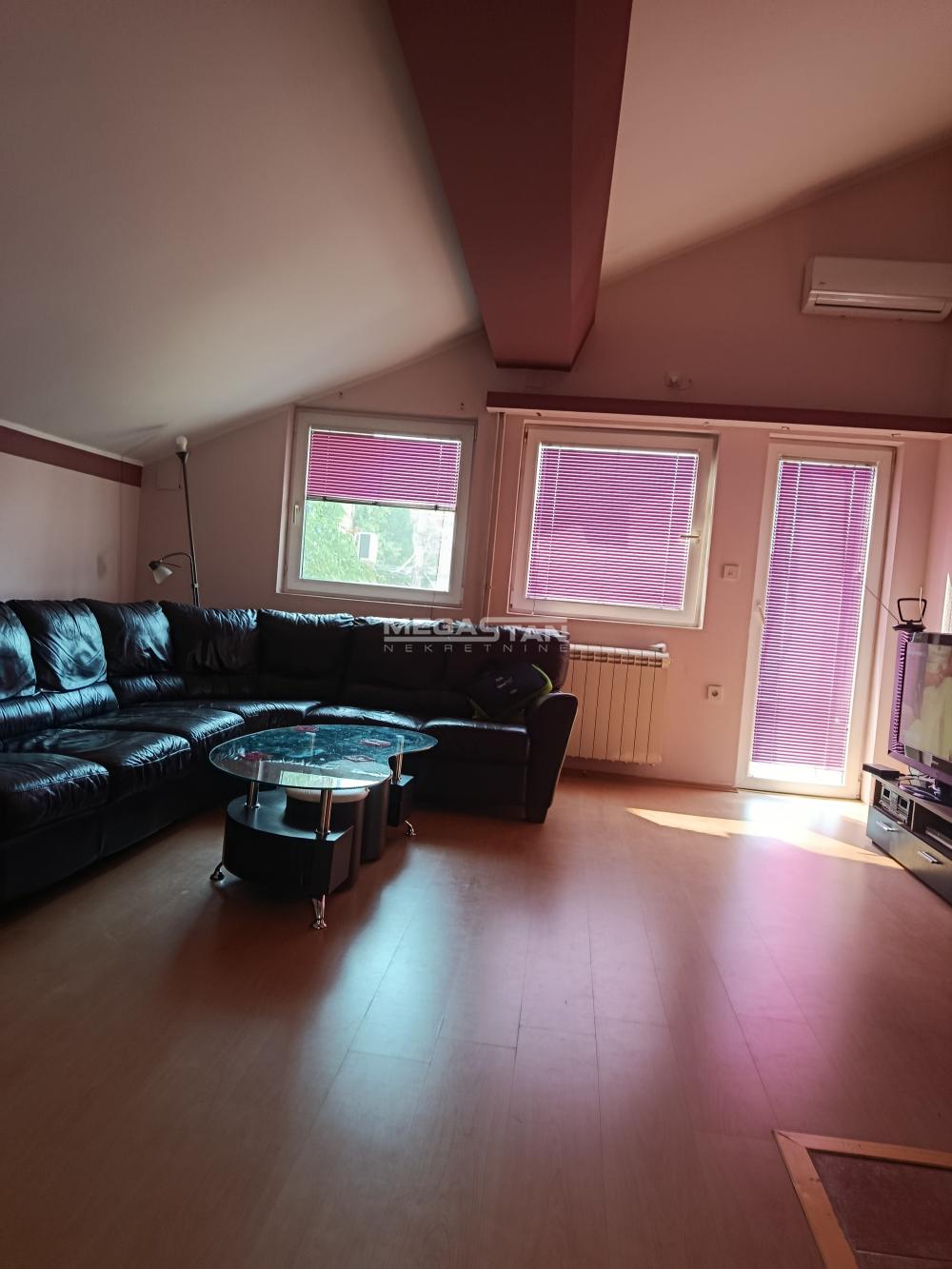 Stan Izdavanje Beograd Stan Izdavanje Beograd Borča 115 m2